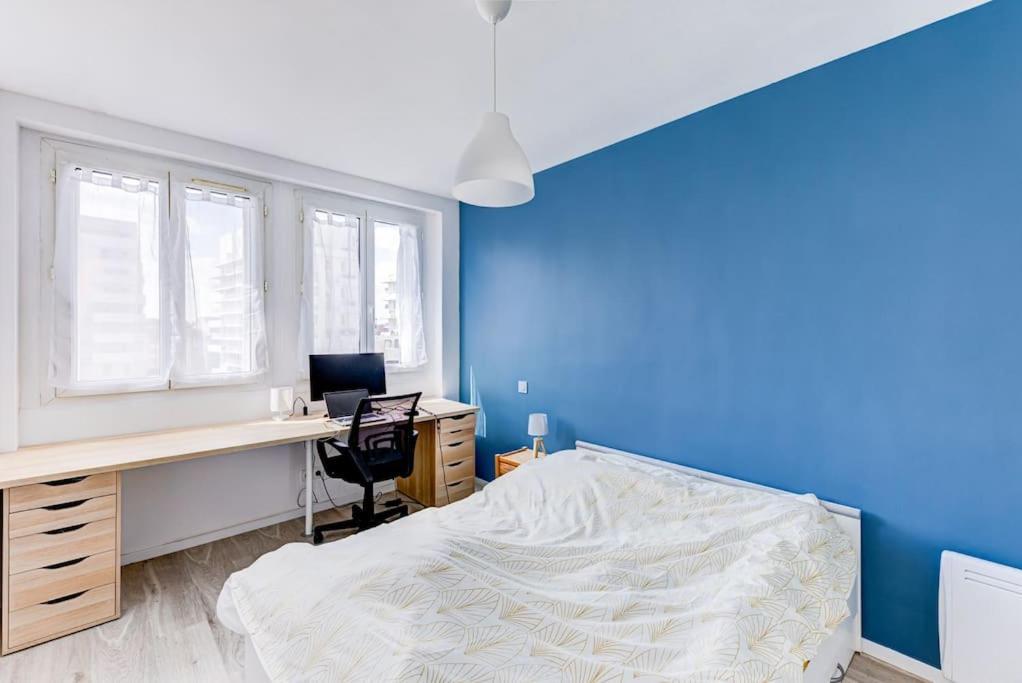 ホテル Le Central - Chambre Privative Avec Salon Et Terrasse Privee トゥールーズ エクステリア 写真